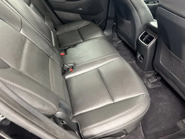 Used 2021 Black Hyundai Limited image 21