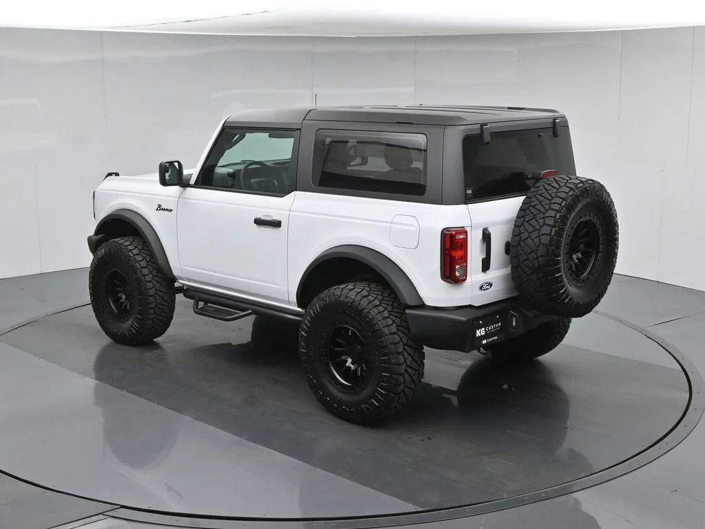 New 2026 Oxford White Ford Base image 40