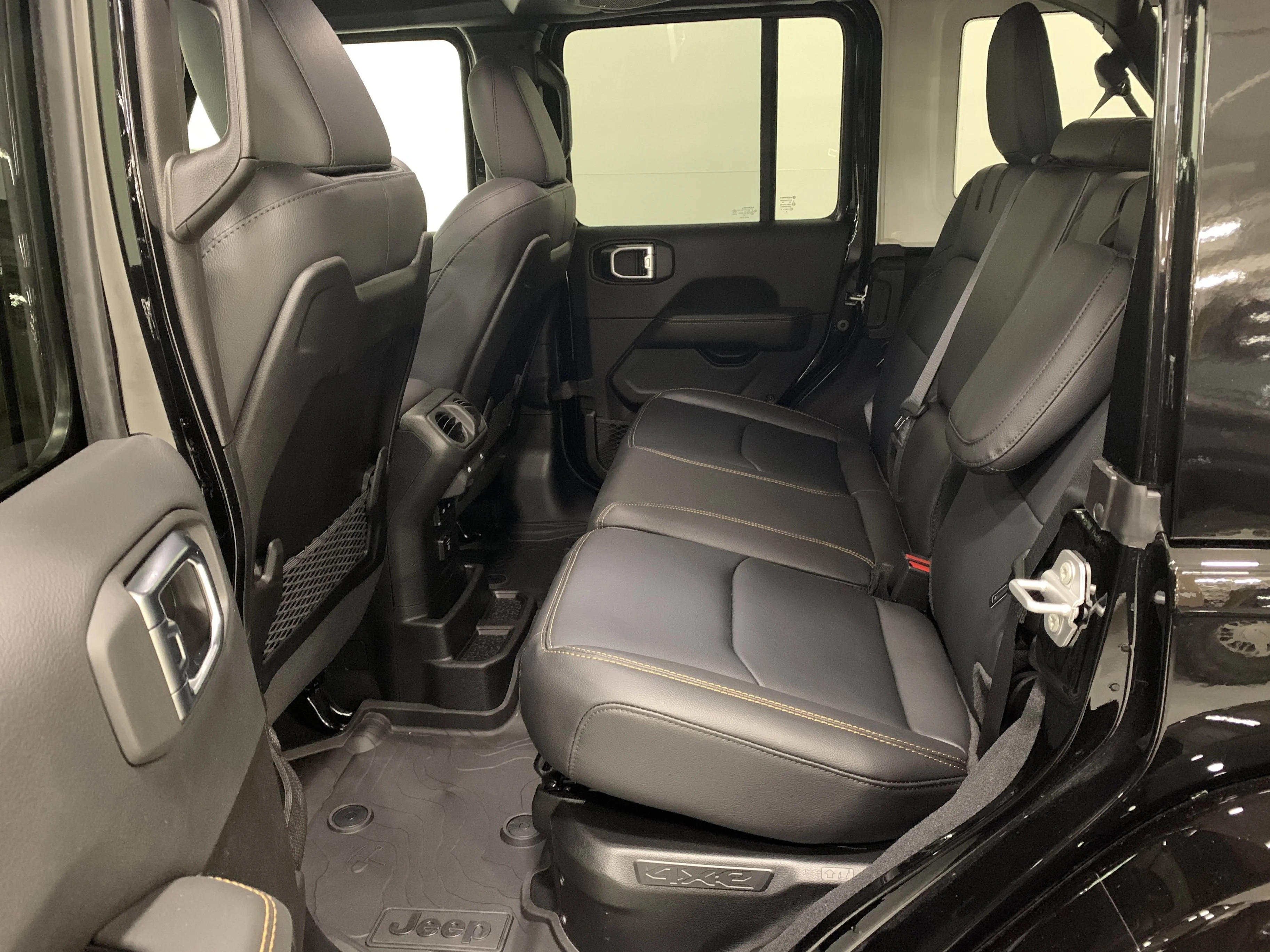 New 2025 Black Jeep Backcountry image 10
