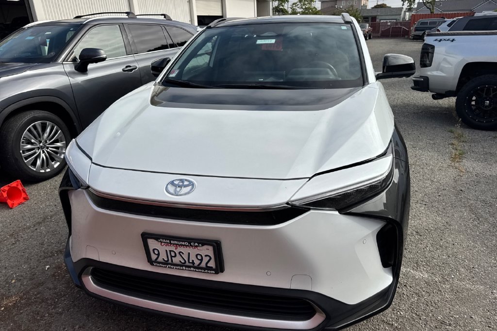 Used 2023 Beige Toyota Limited image 3