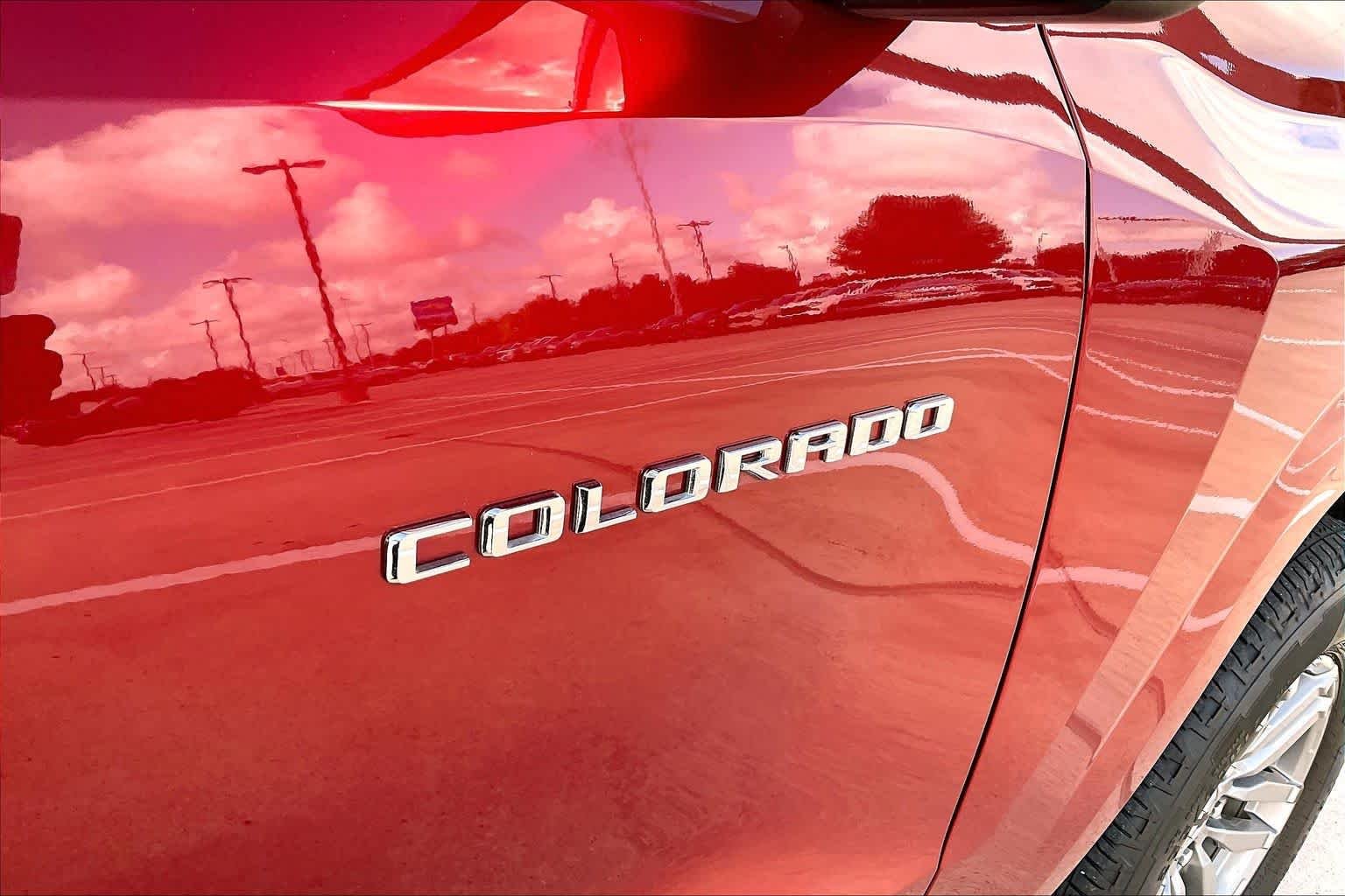 Used 2023 Radiant Red Tintcoat Chevrolet 2WD LT image 9