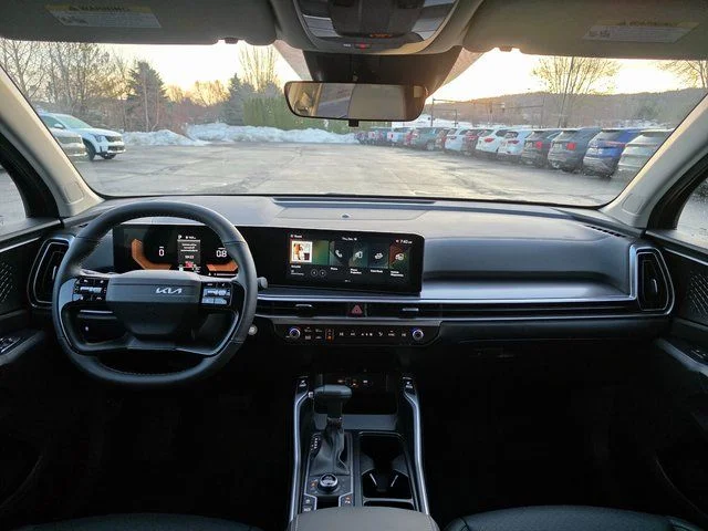 New 2026 Midnight Kia S image 18