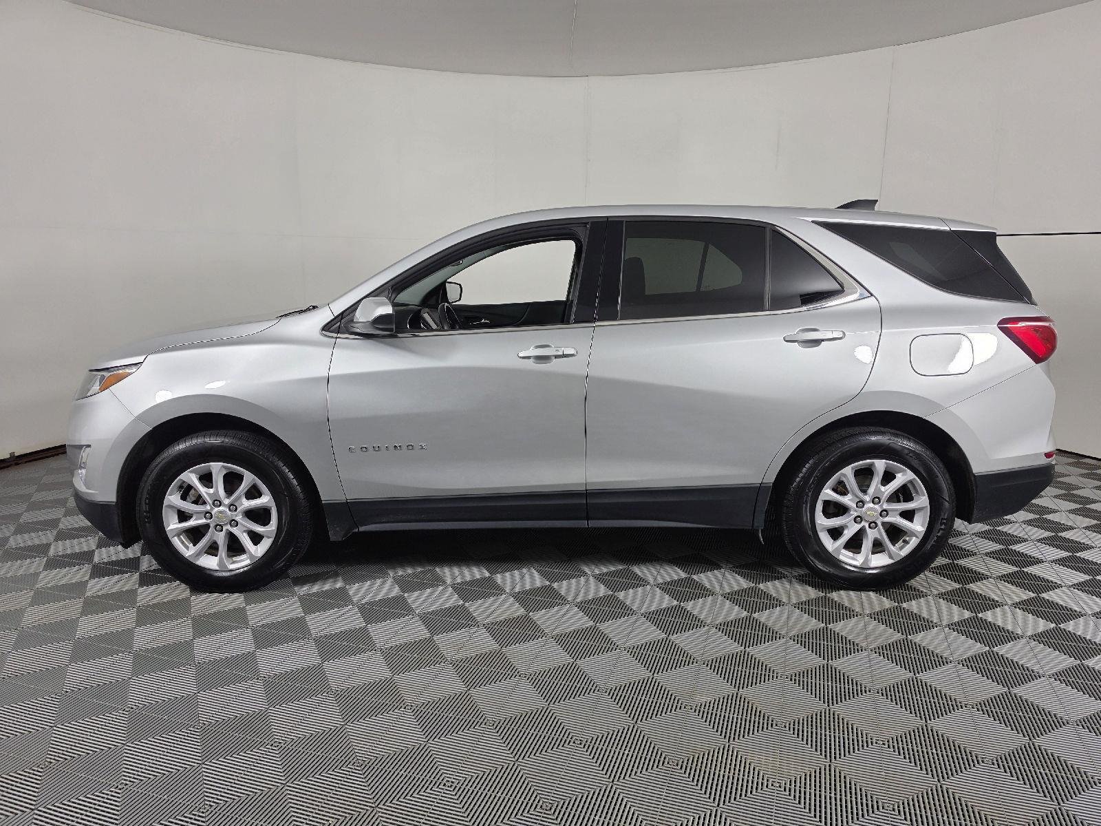 Used 2020 Silver Ice Metallic Chevrolet LT image 7