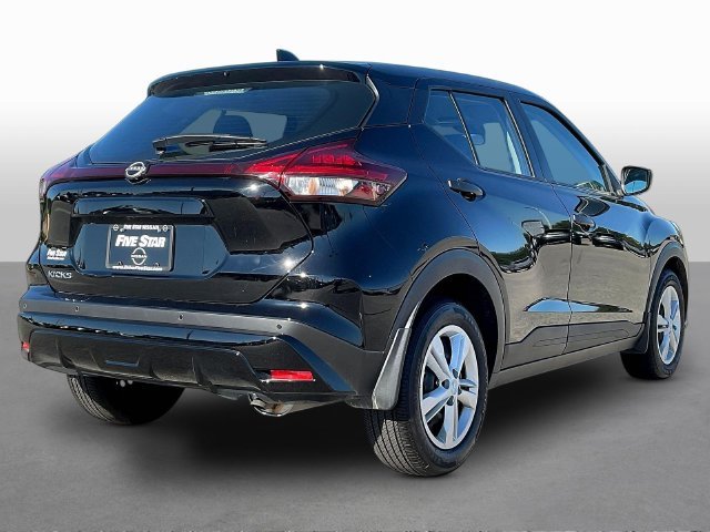 Used 2025 Black Nissan S image 7