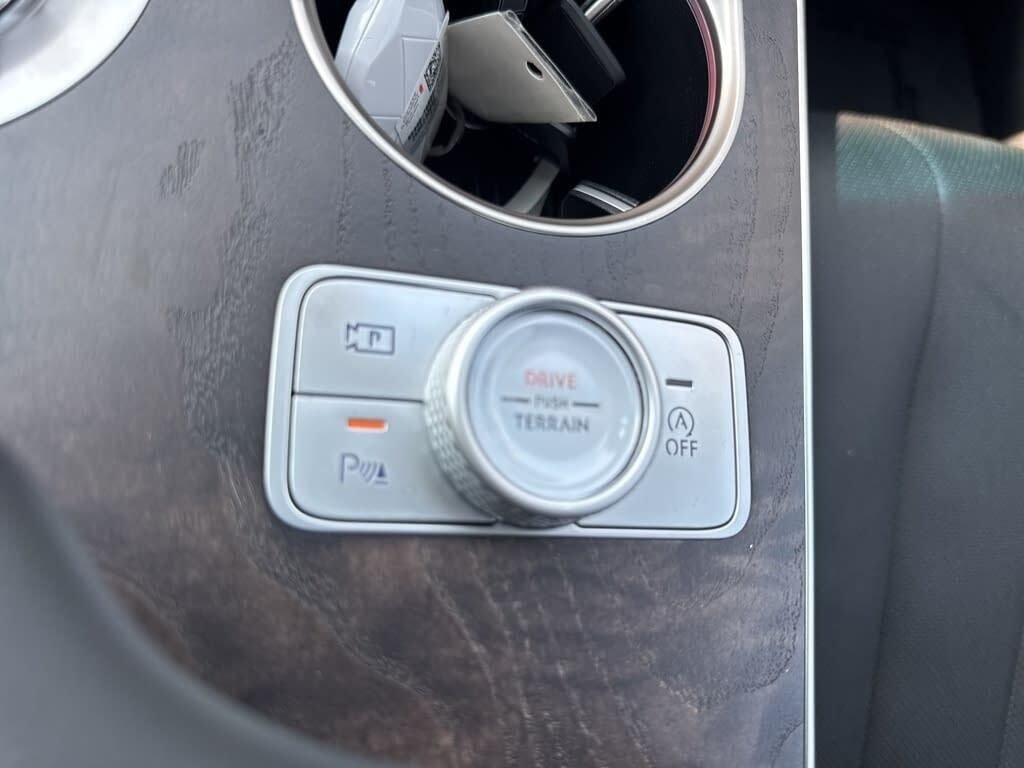 New 2026 White Genesis 2.5T image 30