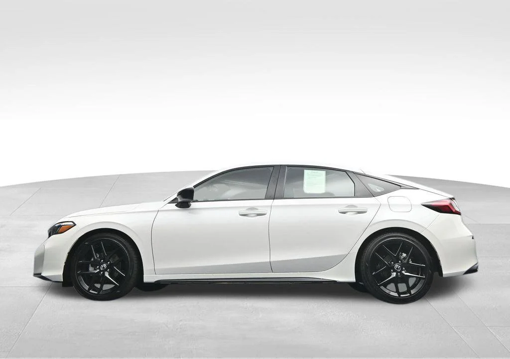 Used 2026 Platinum White Pearl Honda FWD Sport image 48