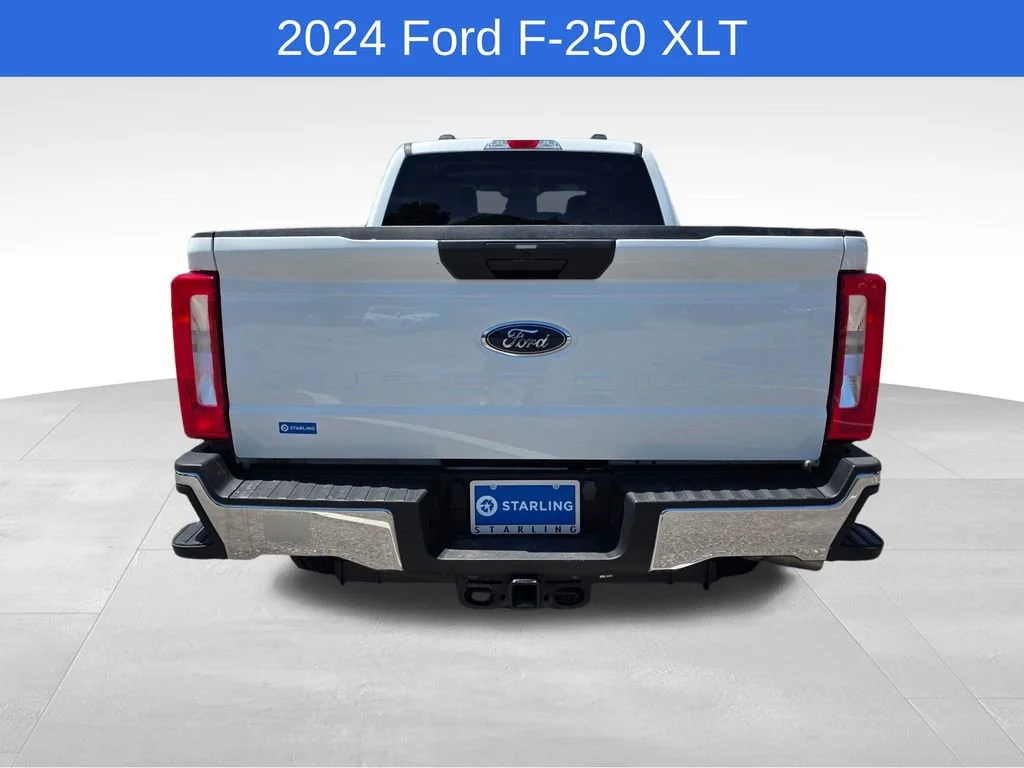 Used 2024 White Ford XLT image 8