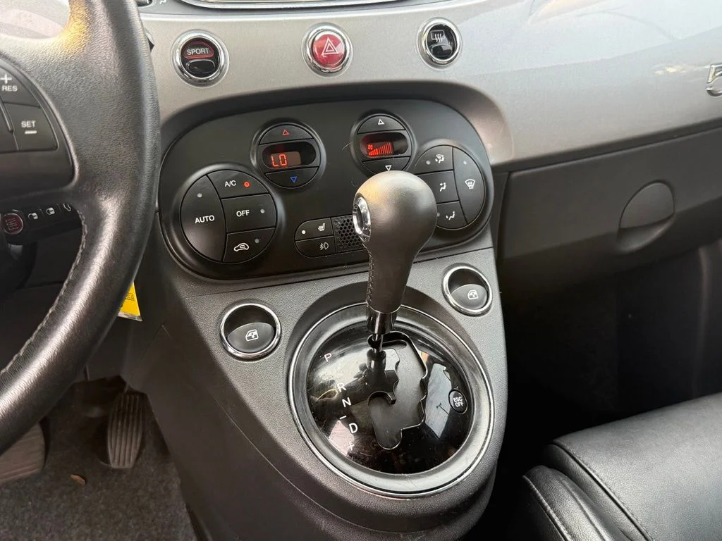 Used 2017 Silver FIAT Lounge image 14