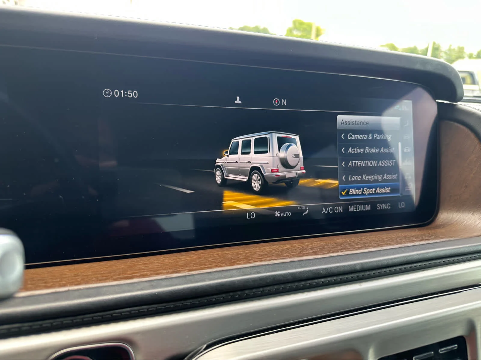 Used 2022 MANUFAKTUR Platinum Magno Mercedes-Benz G 550 image 24