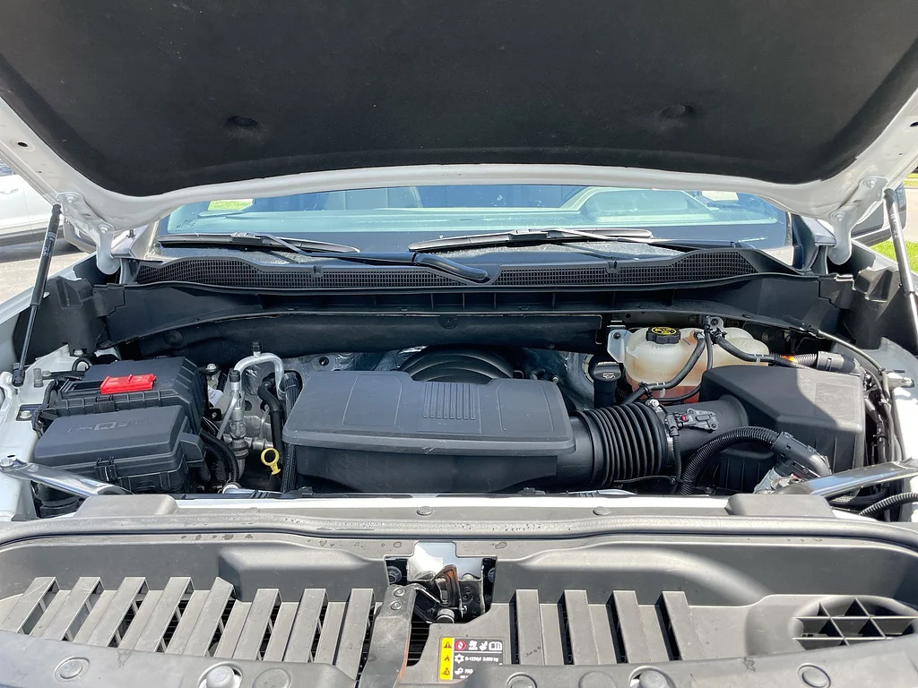 Used 2022 Summit White Chevrolet ZR2 image 31