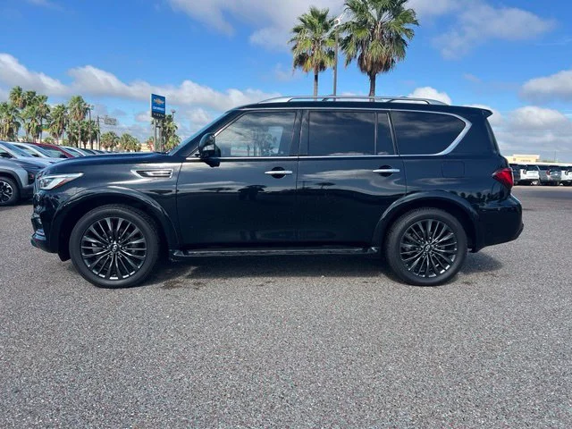 Used 2022 Black INFINITI Premium Select image 4