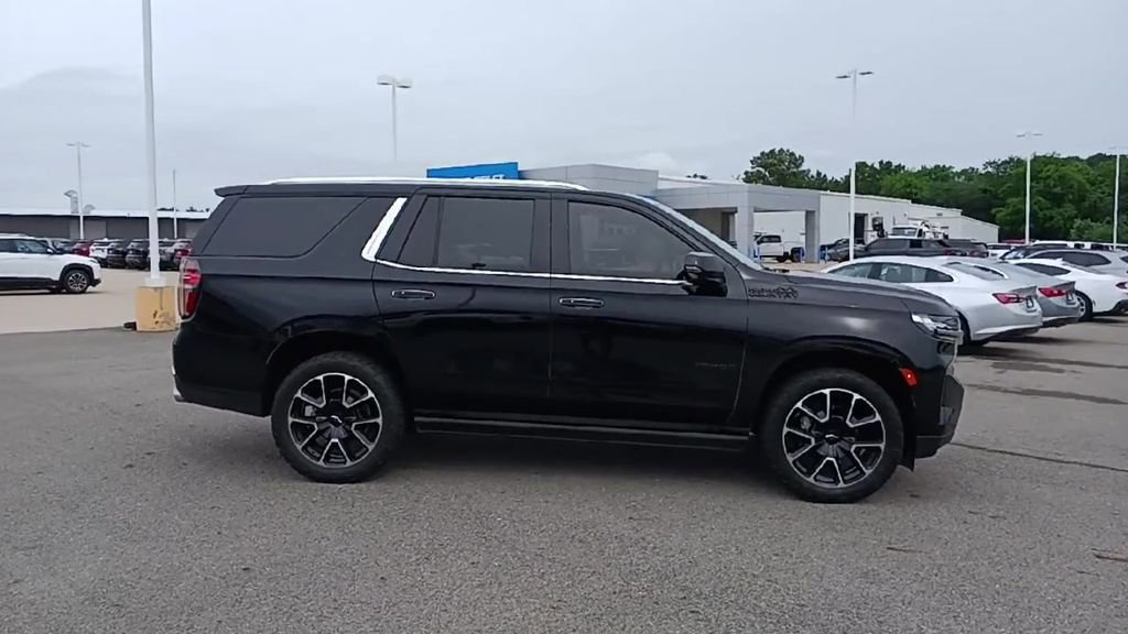 Certified Used 2021 BLACK Chevrolet High Country image 9