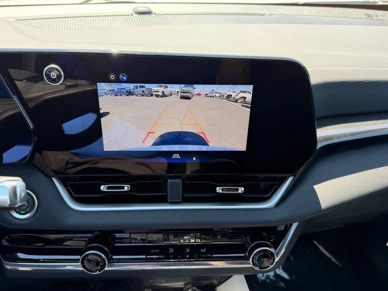 2026 Chevrolet Equinox LT - Photo 11