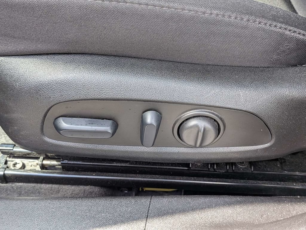 Used 2024 Sterling Gray Metallic Chevrolet 1LT image 19