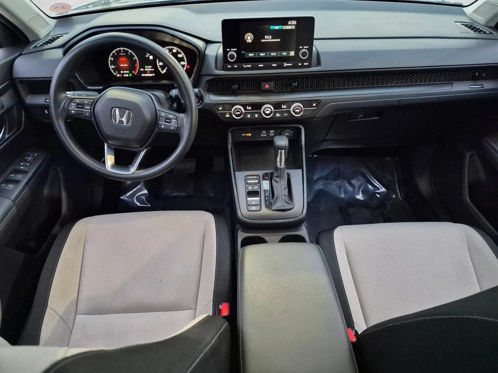Used 2024 Meteorite Gray Met Honda EX image 18