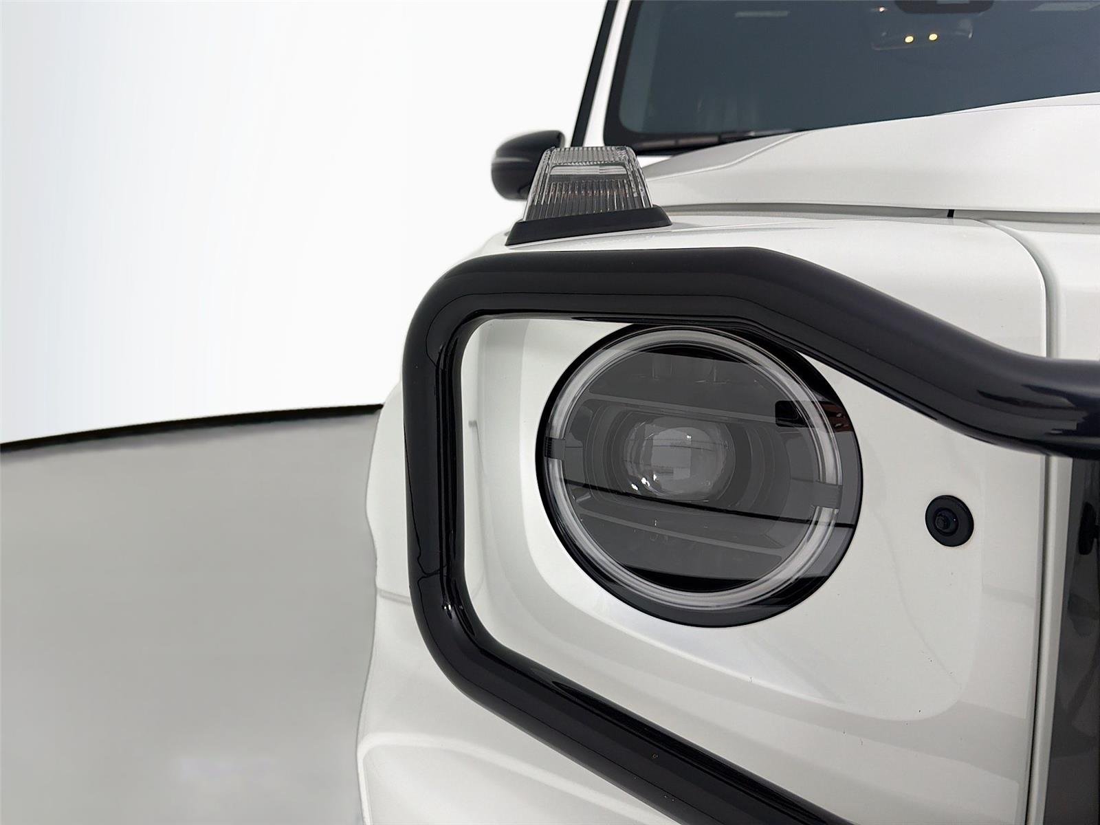 Used 2019 Polar White Mercedes-Benz G 550 image 29