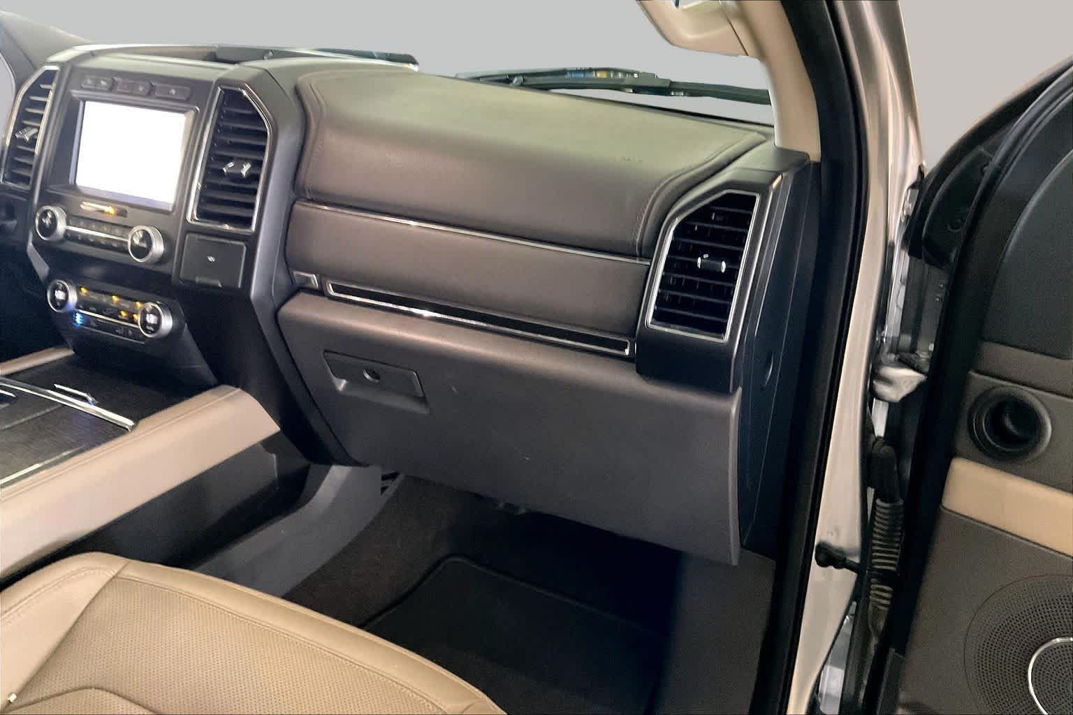 Used 2021 Iconic Silver Metallic Ford Limited image 17