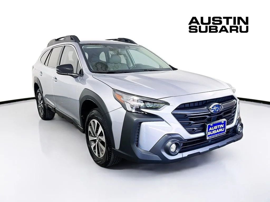 2025 Subaru Outback Premium's photo