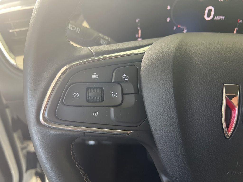 Used 2024 Summit White Buick Preferred image 8