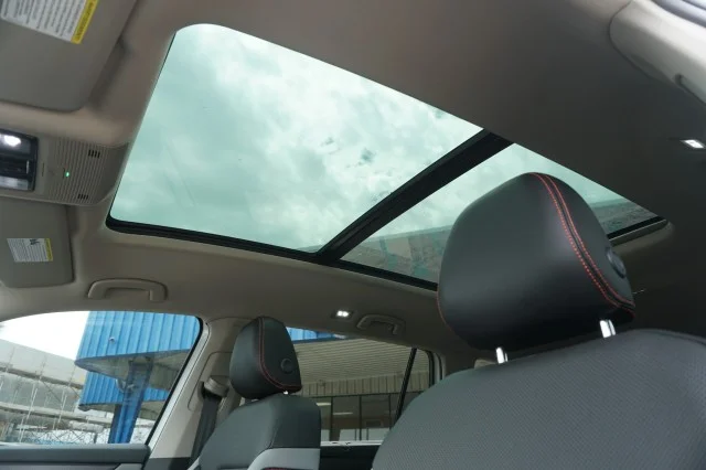 New 2024  Volkswagen 2.0T Peak Edition SEL image 33