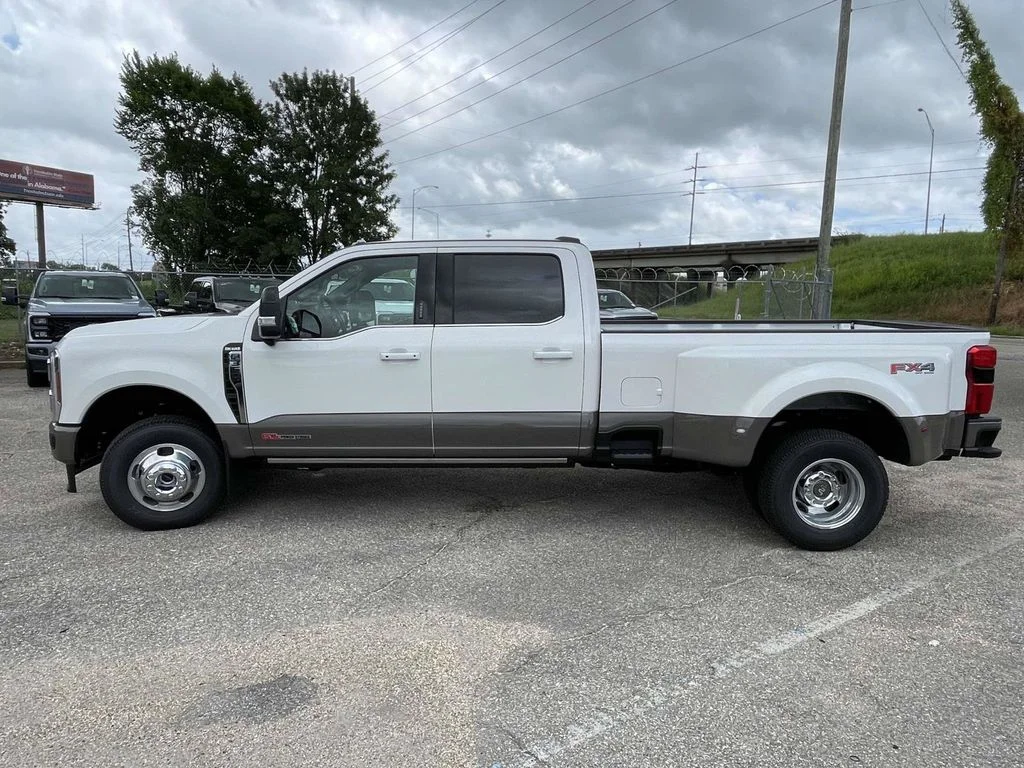 New 2026 White Ford King Ranch image 6