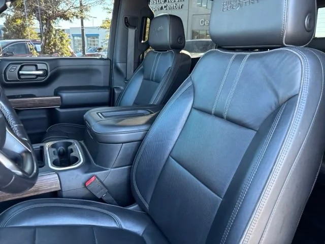 Used 2019 Black Chevrolet High Country image 13