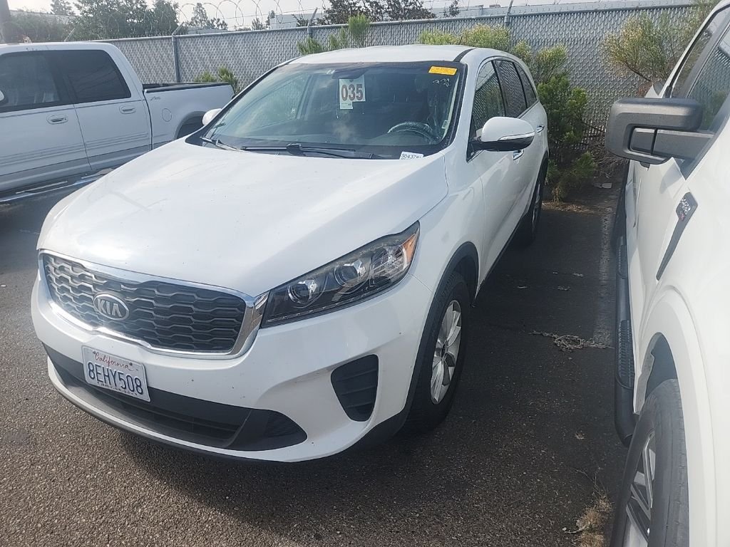 Used 2019 White Kia LX image 3