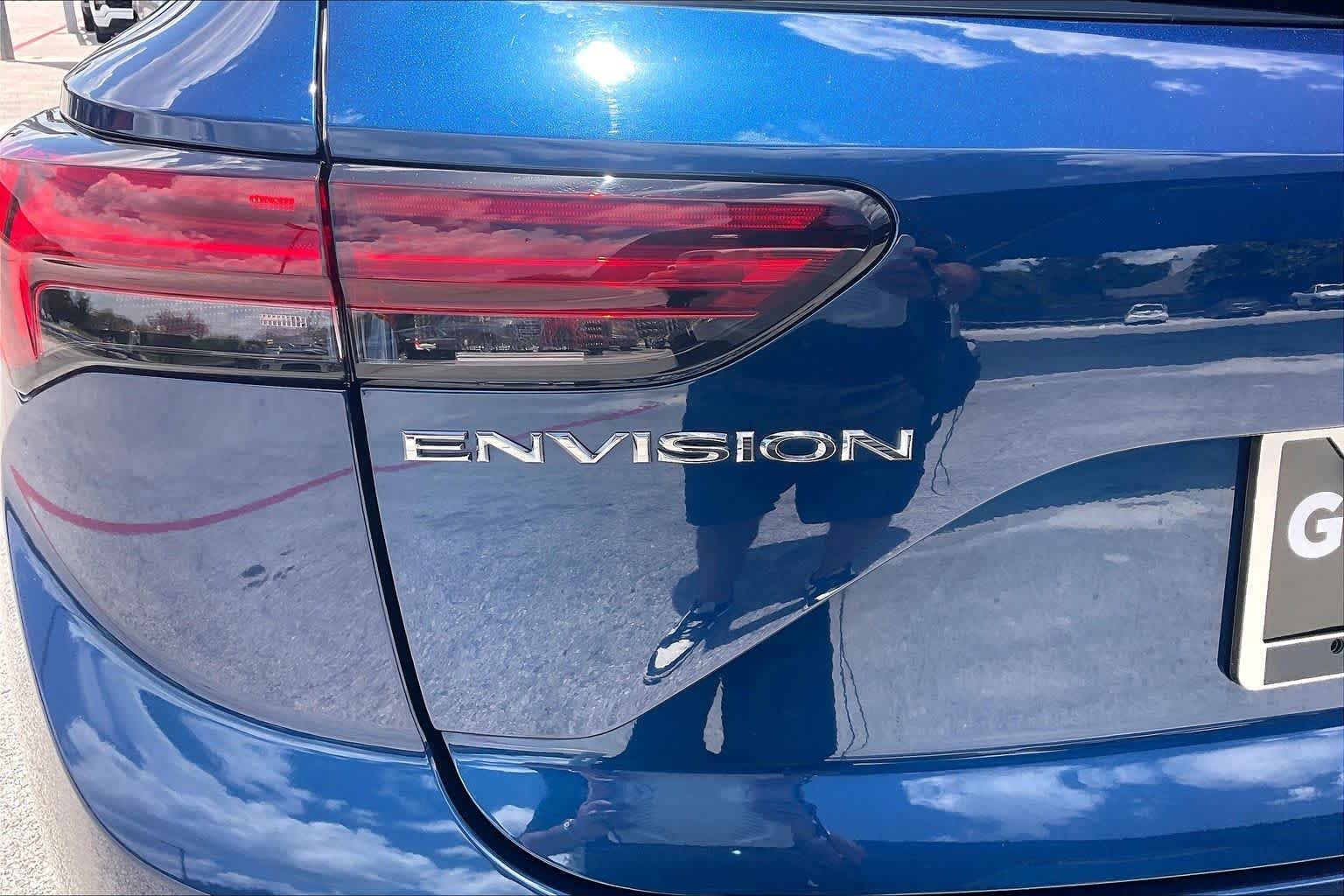 Used 2023 Sapphire Metallic Buick Essence image 31