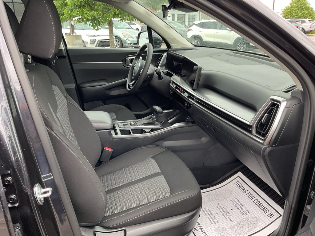 Used 2025 Panthera Metal Kia LX image 11