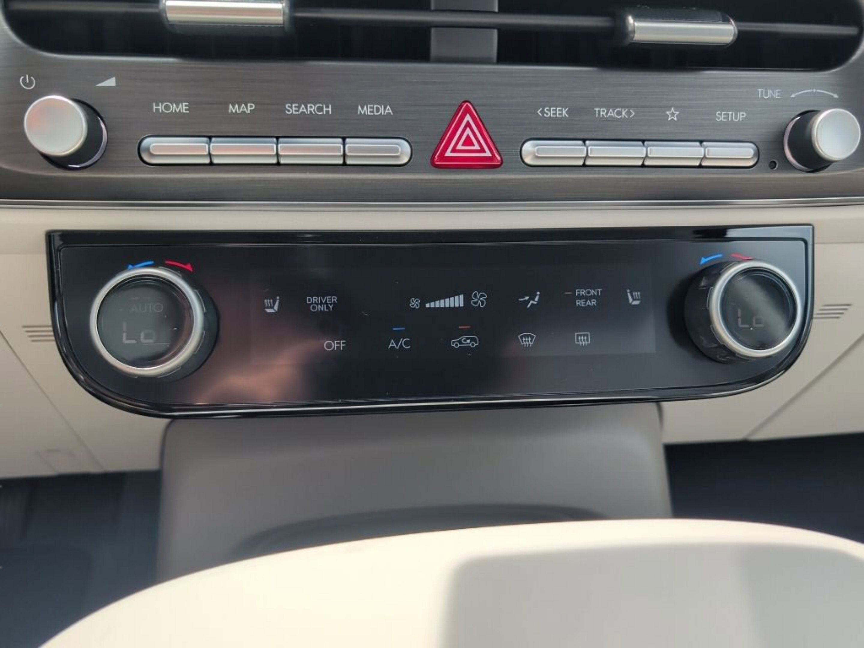 New 2026 Abyss Black Pearl Hyundai Blue SEL 7P image 23