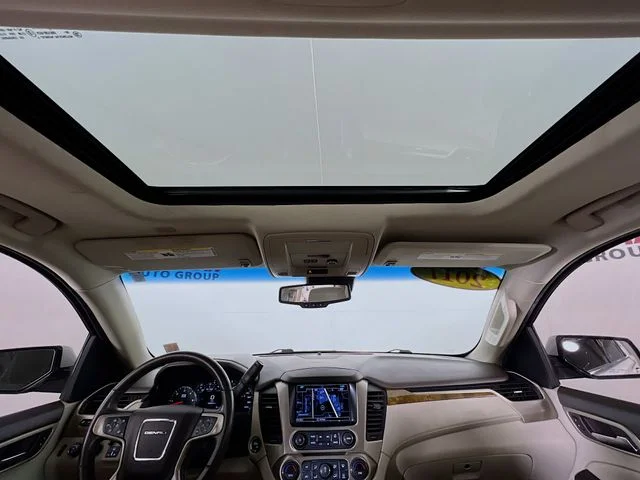 Used 2017 White GMC Denali image 26