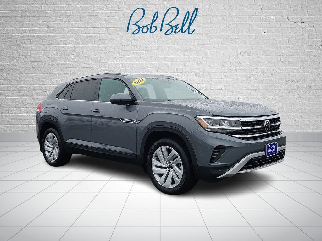 2022 Volkswagen Atlas Cross Sport SE w/Tech