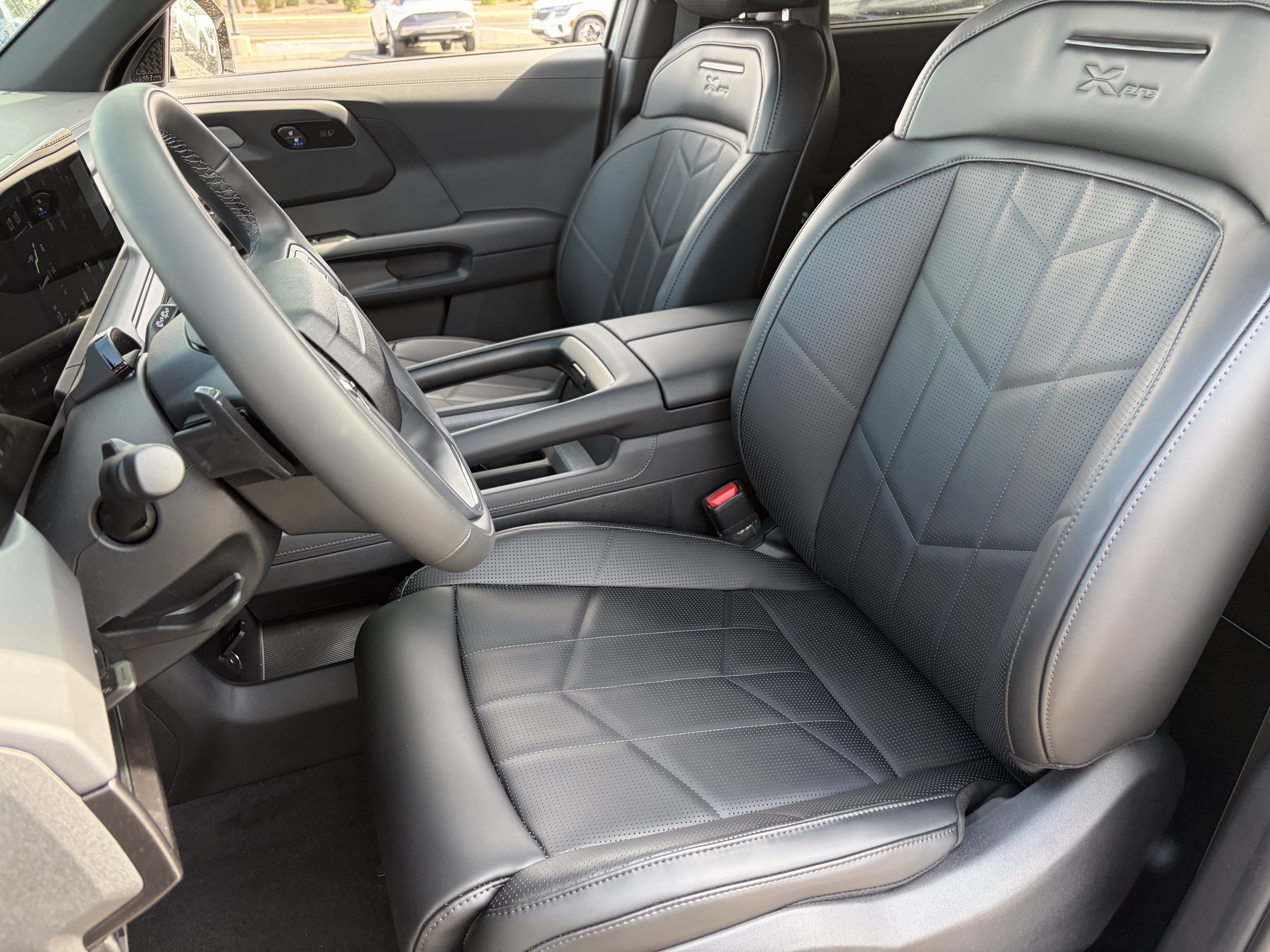New 2027 Wolf Gray Kia X-PRO SX image 18