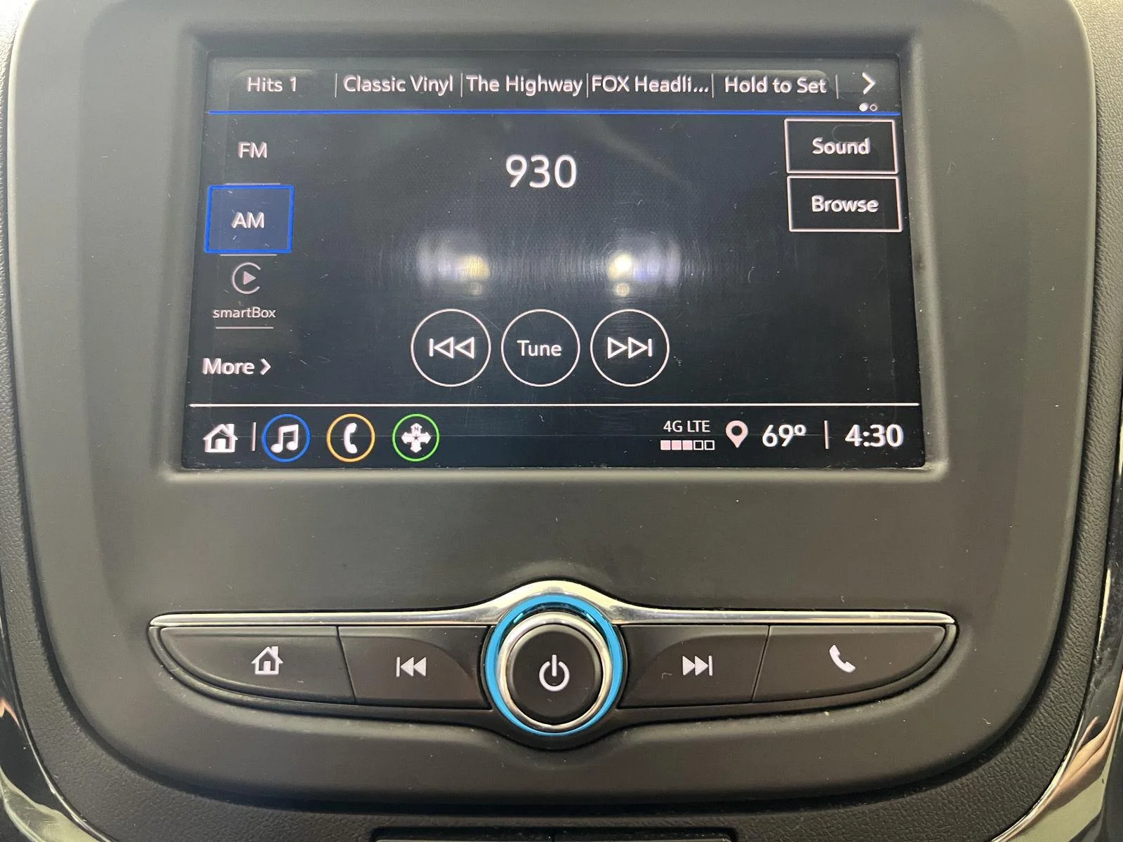Used 2022 Blue Glow Metallic Chevrolet RS image 13