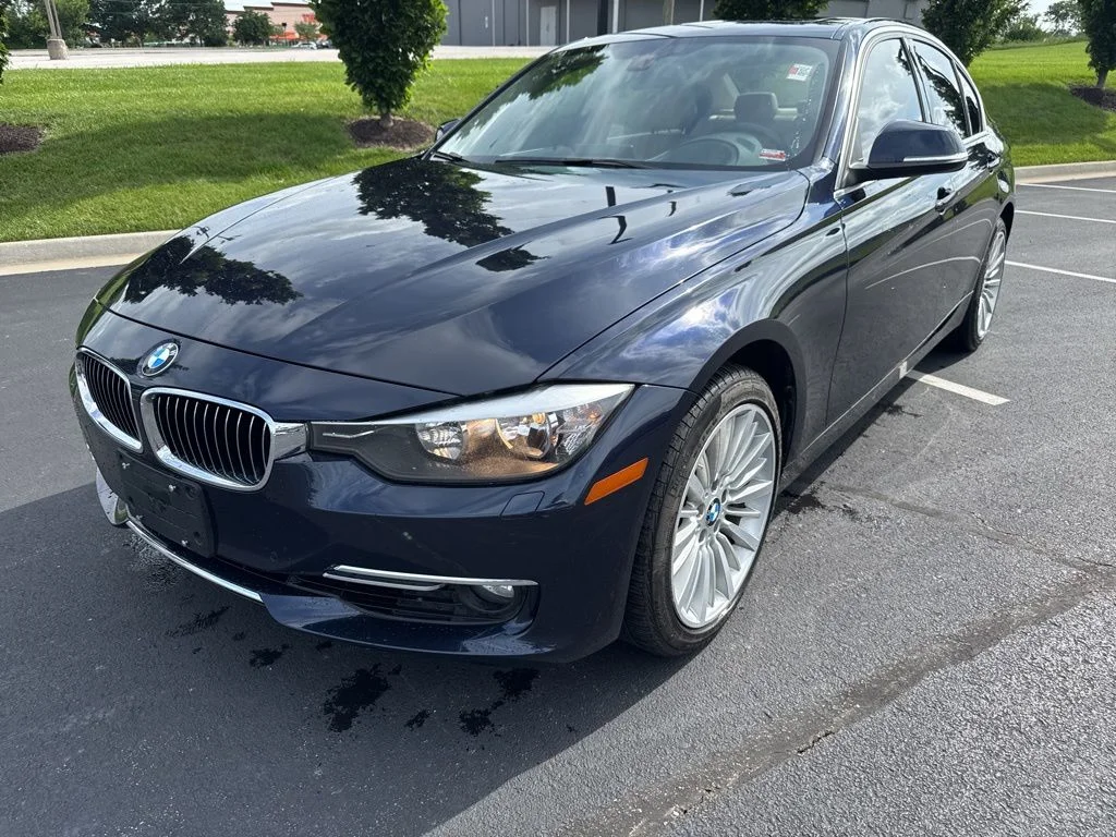 2015 BMW 3 Series 328i xDrive Sedan SULEV Sport Line's photo