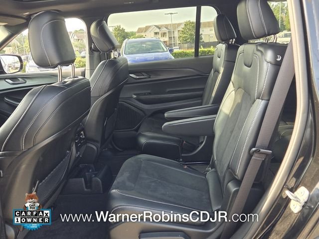 Used 2025 Black Jeep Altitude X image 6