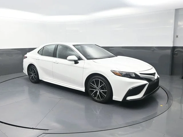 Used 2024 White Toyota SE image 10
