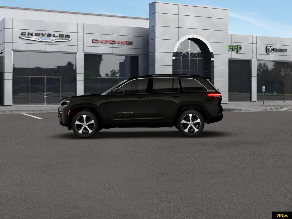 New 2026 Diamond Black Crystal Pearl-Coat Exterior Paint Jeep Limited image 2