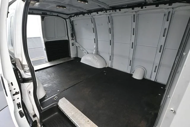 Used 2019 White Chevrolet Work Van image 30