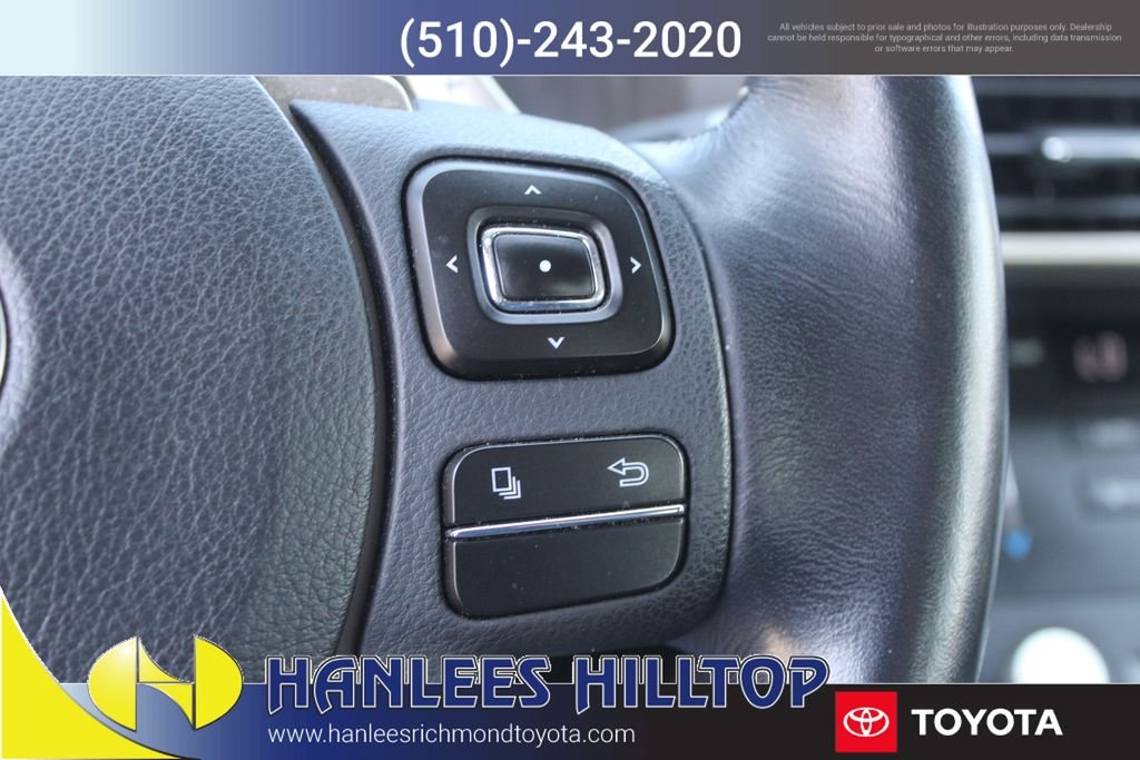 Used 2015  Lexus 350 image 31