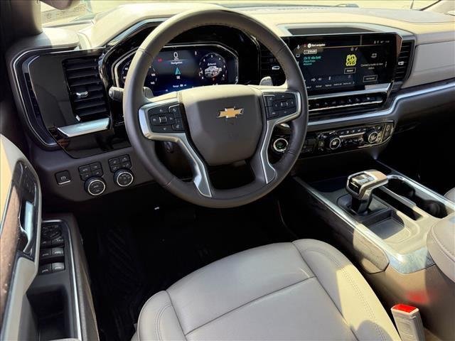 Used 2026 Black Chevrolet LTZ image 10