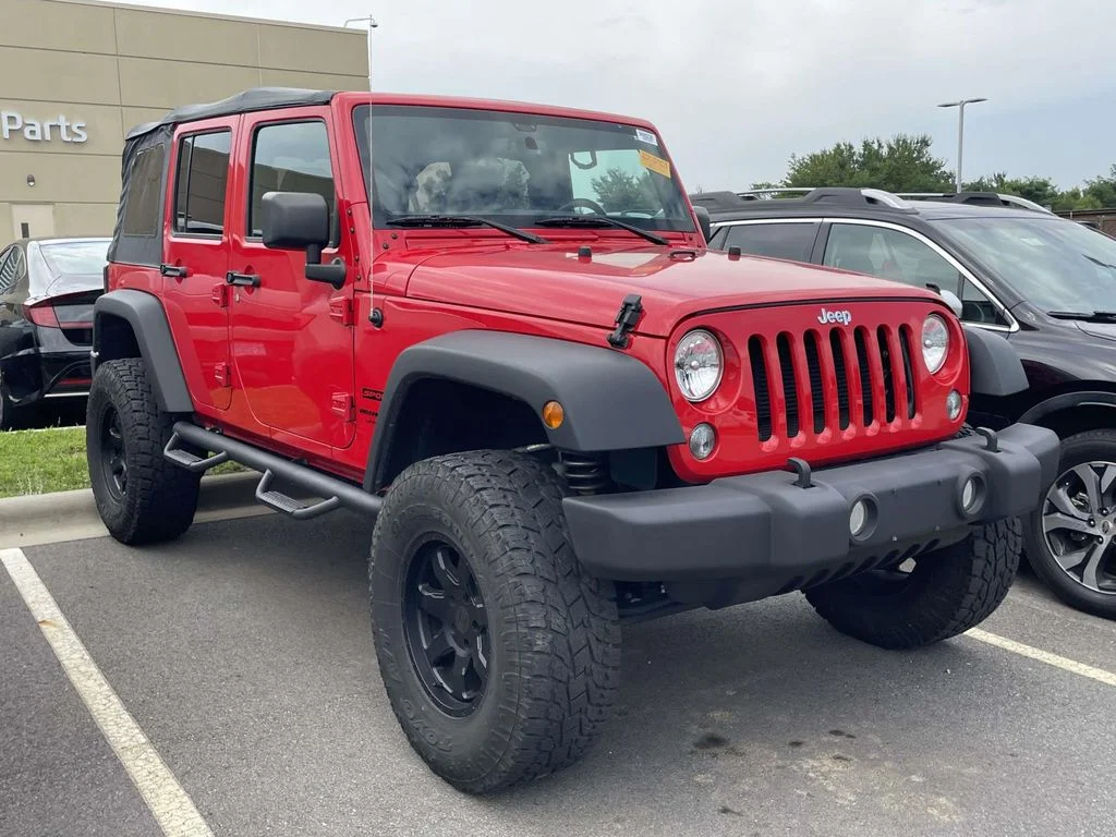Used 2018 Firecracker Red Clearcoat Jeep Sport S image 1