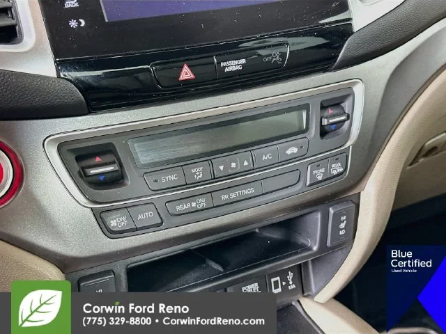 Used 2019 Burgundy Honda RTL-T image 18