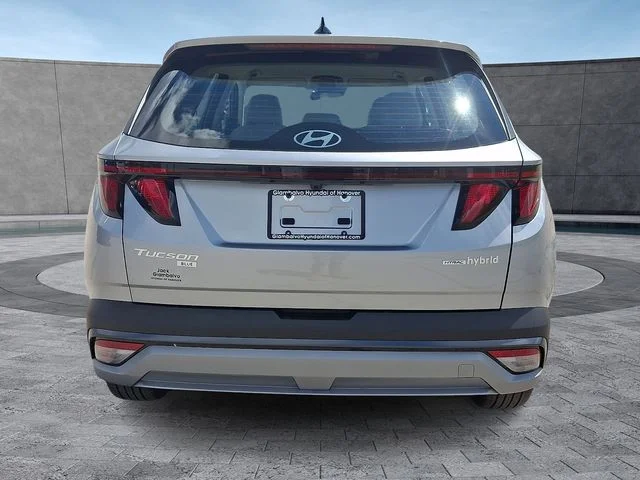 New 2026 Silver Hyundai Blue SE image 6