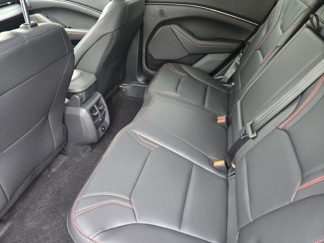 New 2026 Star White Metallic Tri-coat Ford Premium image 38