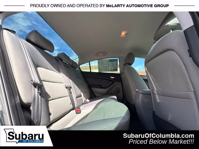 Used 2016 Black Kia LX image 20