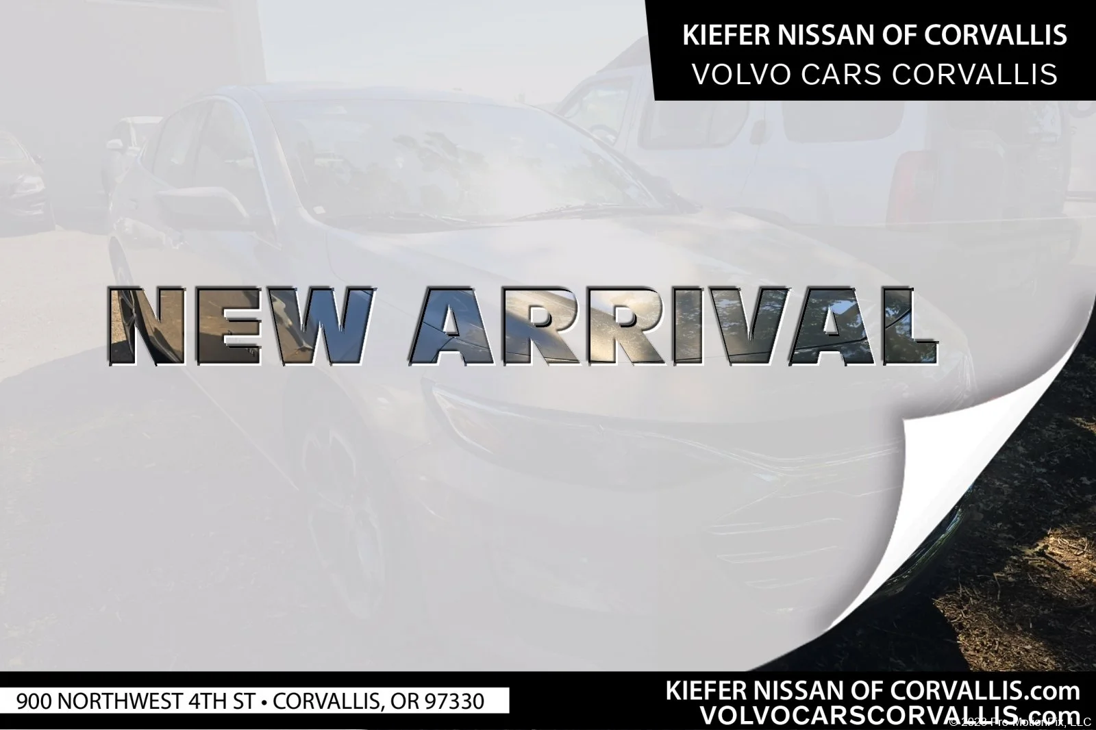 Used 2023 Mineral Gray Metallic Chevrolet LT image 1