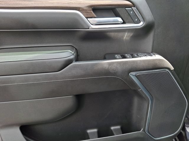 Used 2022 DARK ASH METALLIC Chevrolet LT image 13