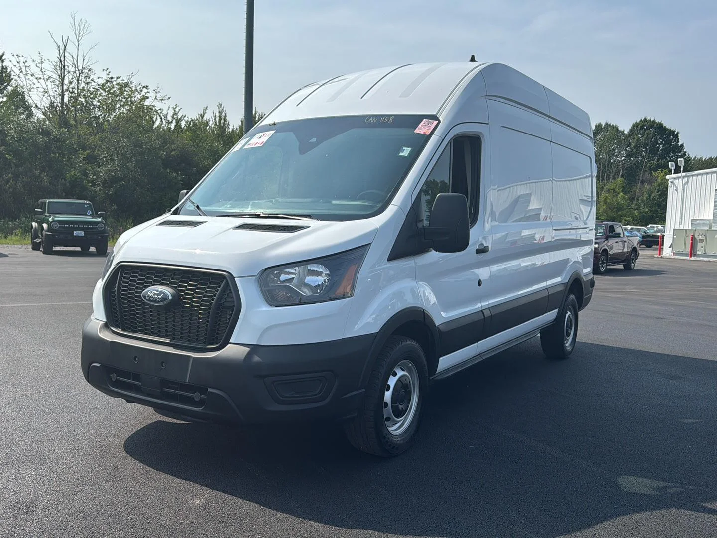 Used 2025 Oxford White Ford 250 image 15