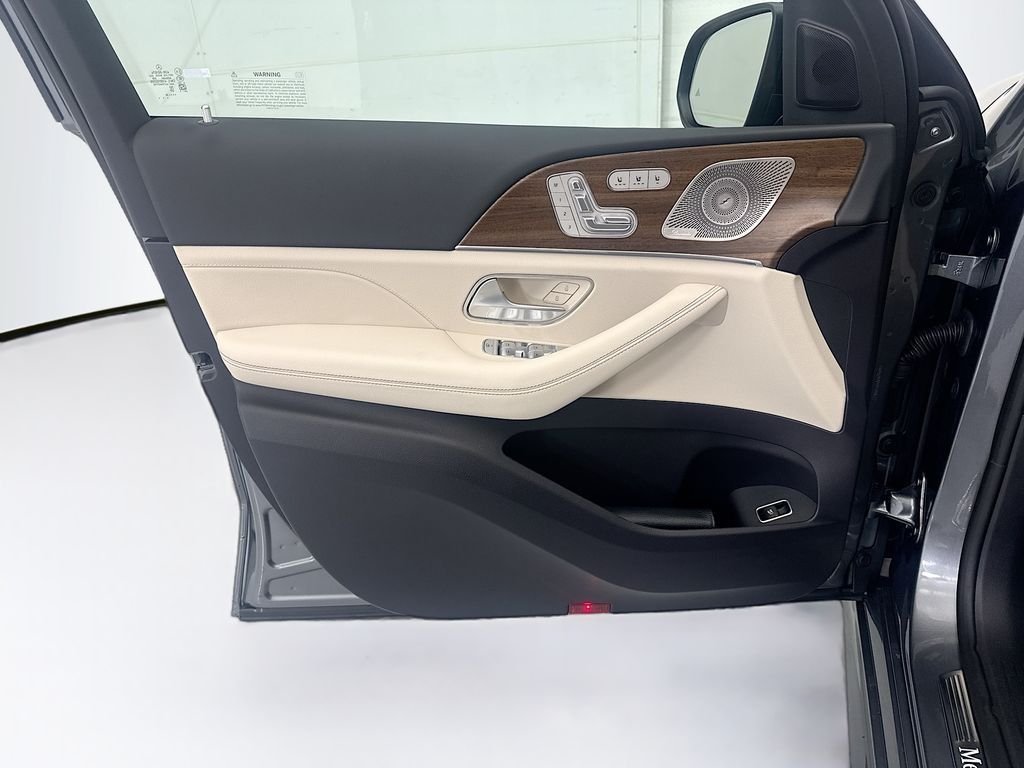 New 2026 Selenite Grey Metallic Mercedes-Benz GLE 450 image 23